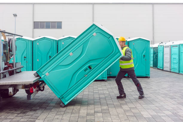 Portable Toilet Options We Offer in Oakland, PA